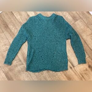 American Eagle women’s XS oversized chunky knit long sleeve sweater